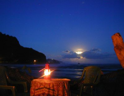 Tisa Barefoot Bar